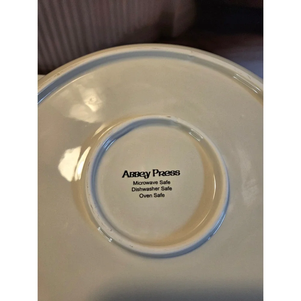 Abbey Press Irish Claddagh Serving Bowl Friendship Loyalty‎ Love Ceramic 11 Inch